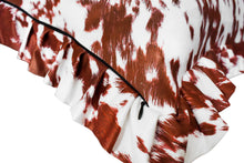 Load image into Gallery viewer, Ruffle Pillow Cover Set - Cow