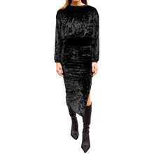 Load image into Gallery viewer, Velvet Crewneck Top - Black