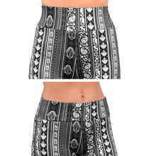 Load image into Gallery viewer, Wide Leg Pants - Black/White Paisley