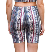 Load image into Gallery viewer, Bermuda Short - Indigo Paisley