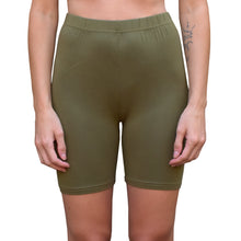 Load image into Gallery viewer, Bermuda Short - Solid Olive