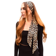 Load image into Gallery viewer, Skinny Scarf - Leopard

