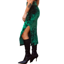 Load image into Gallery viewer, Velvet Fitted Midi Skirt - Emerald Green
