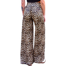 Load image into Gallery viewer, Wide Leg Pants - Leopard
