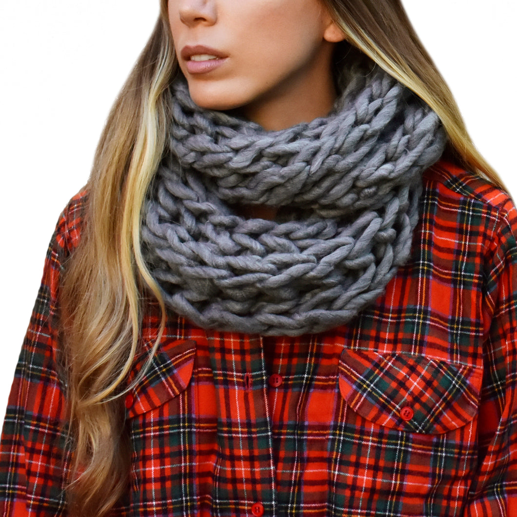 Chunky Knit Infinity Scarf - Charcoal