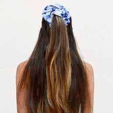 Load image into Gallery viewer, Oversized Printed &amp; Solid Scrunchies - Tie Dye
